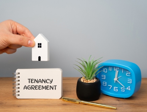 Resolving a Breach of Tenancy Agreement: Guide for East London Landlords