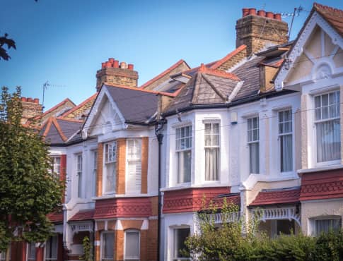 Top Neighbourhoods and Popular Streets in Gants Hill